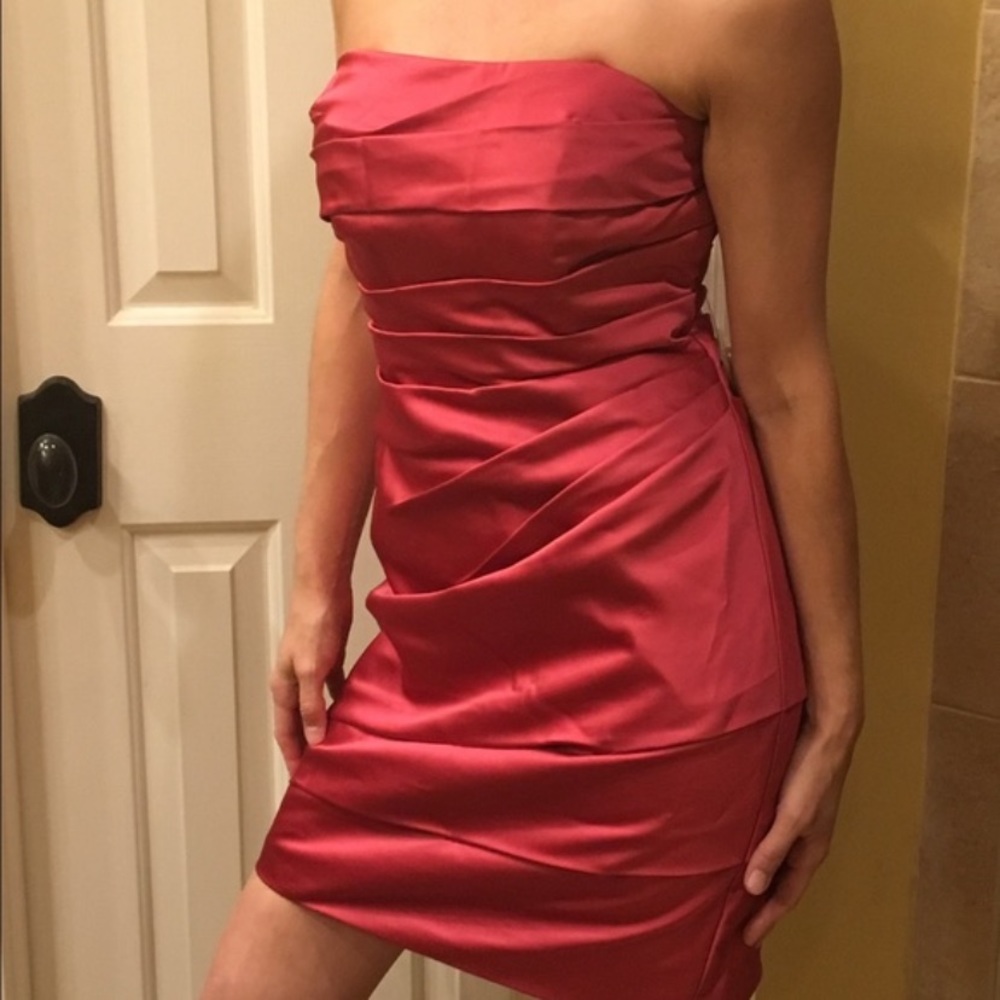 David’s Bridal NWT strapless dress Size 2